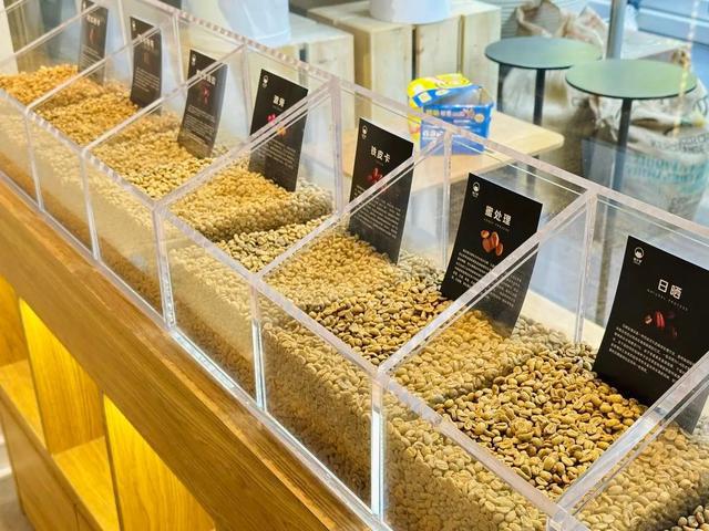 一口气在南京西路商圈开出两家咖啡店！比顿咖啡什么来头？(图5)
