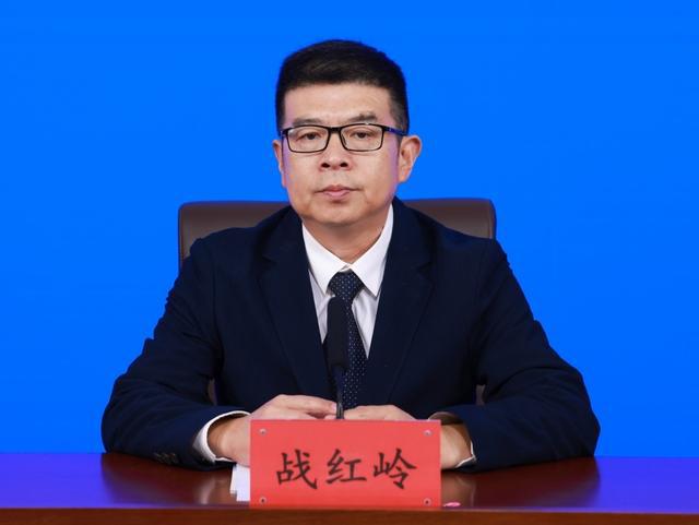 【新闻发布】约32万台（套）！我市着力推动教育领域大规模设备更新