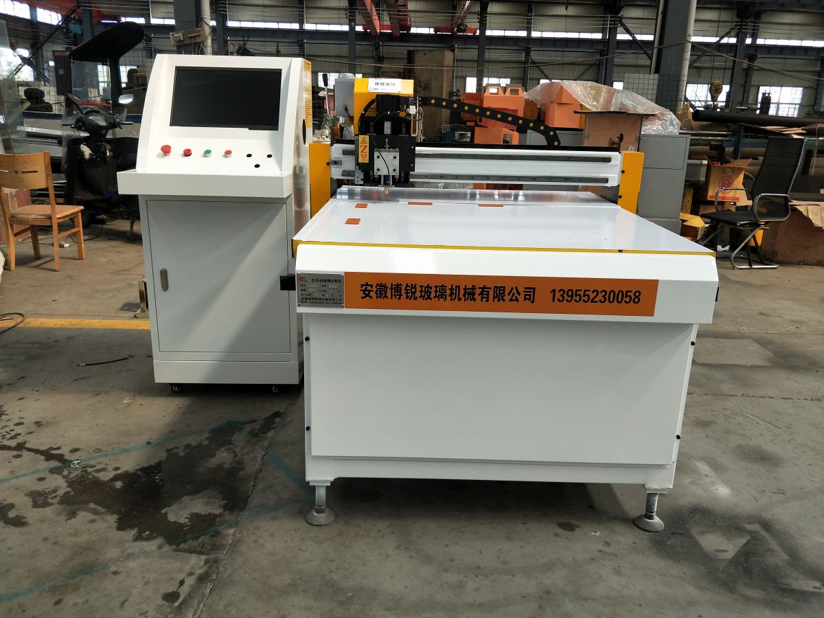 玻璃加工切割设备8080型号小尺寸玻璃加工设备