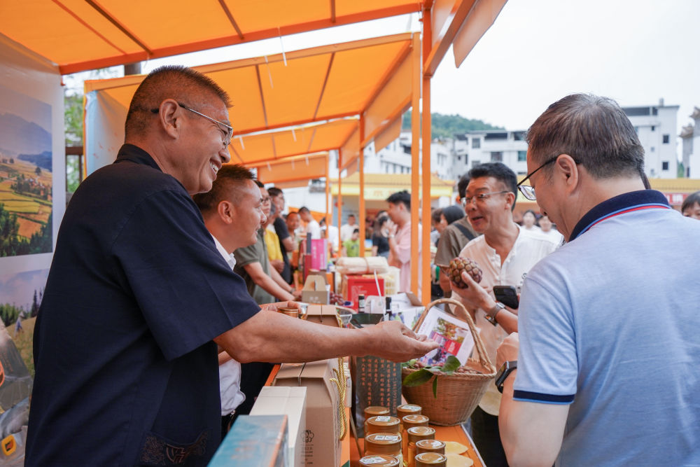 闽味飘香“农味”足福建新农人齐聚邵武庆丰收-新华网(图3)