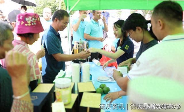 德庆贡柑深加工产品获得市民游客喜爱(图1)