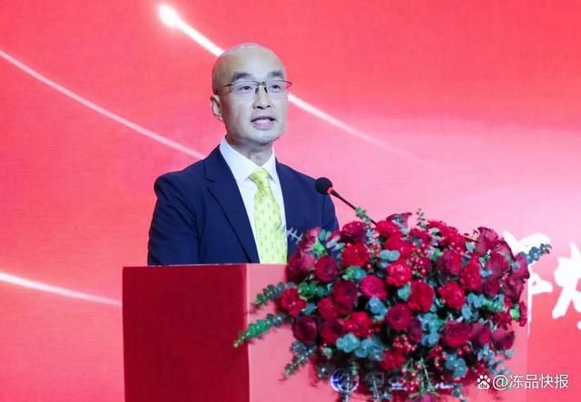 从资不抵债小厂到年销1900亿的商业帝国这(图8)