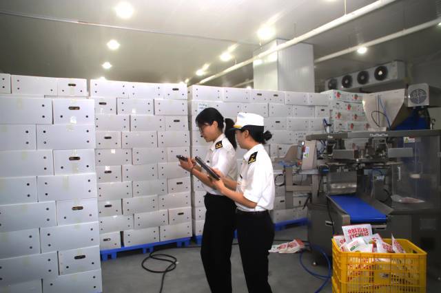 首次出口！从化冻眠荔枝远赴阿联酋迪拜(图8)