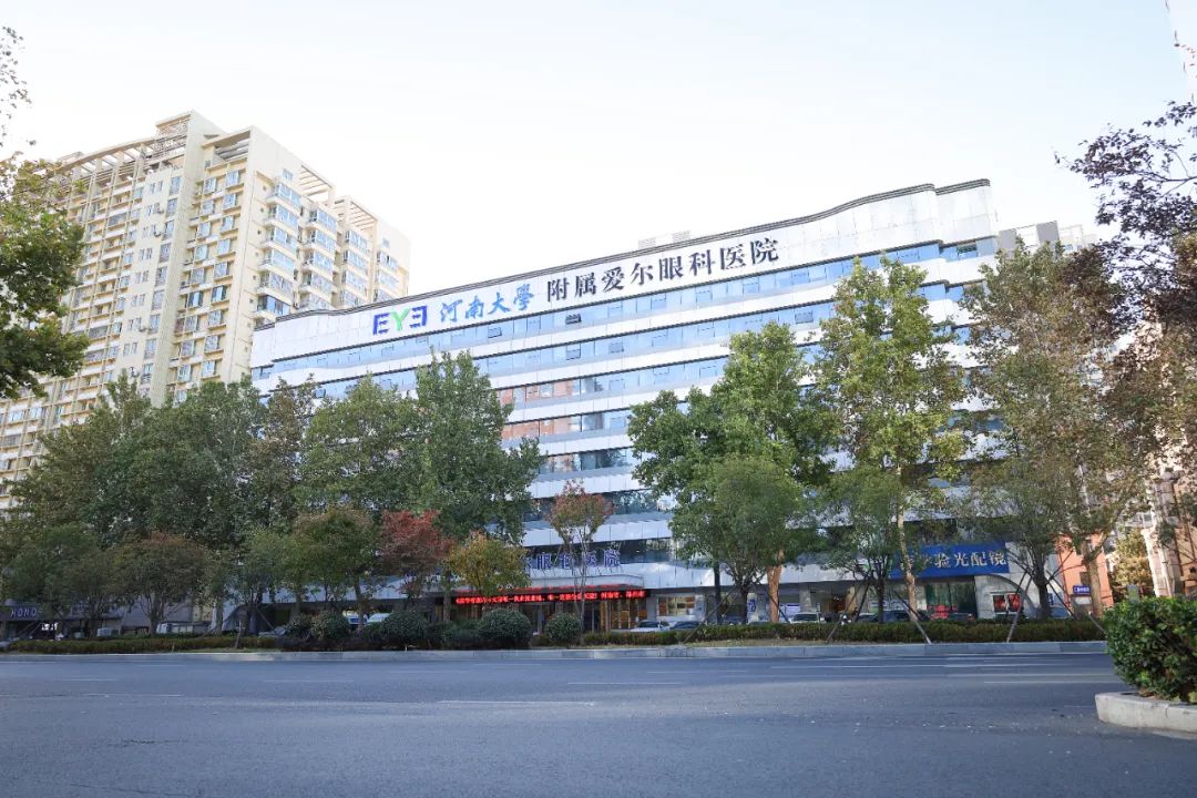 郑州爱尔眼科医院“屈光性白内障手术”已悄然成为老花白内障主流术式！(图6)