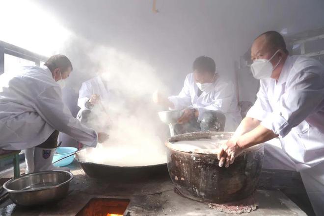 【县域新闻】陕西子长市：洋芋粉条加工忙特色产业促增收