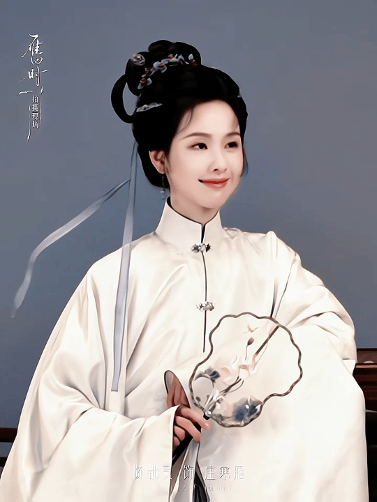 51岁王艳终于赌对了！《雁回时》女N号一出场牢牢抓住我的眼球(图6)