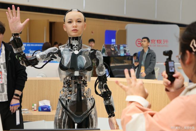 人形机器人展2025深圳国际人形机器人及技术展览会【】(图2)