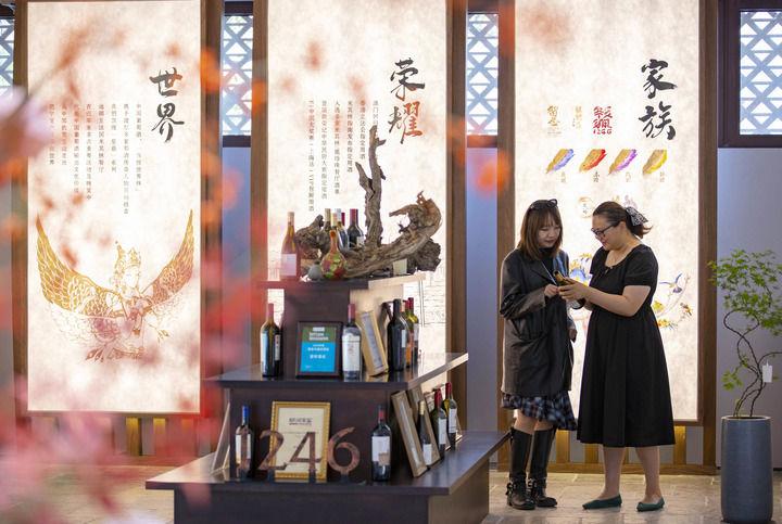 聚人气拓市场共奋进——“塞上江南”经济焕发新活力(图7)