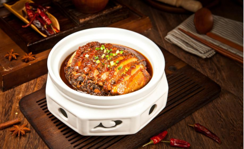 对话宇成食品陈冲：从中国扣肉第一品牌到餐饮食材解决方案解码餐饮供应新路径(图3)