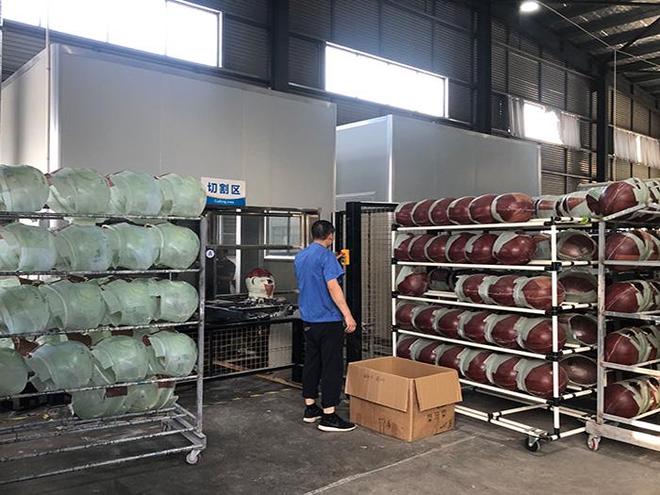 三维激光切割机为头盔制作传统工艺按下“精准删除键”